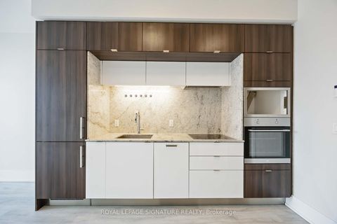 Photo 2 at G PH 29 - 1 Edgewater Drive, Waterfront Communities C8, Toronto