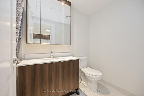 Photo 14 at G PH 29 - 1 Edgewater Drive, Waterfront Communities C8, Toronto