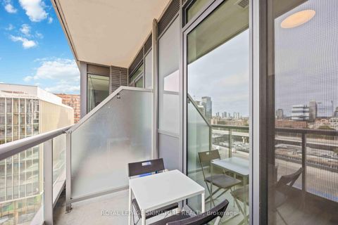 Photo 18 at G PH 29 - 1 Edgewater Drive, Waterfront Communities C8, Toronto