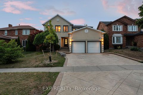 Photo 4 at 1221 Creekside Drive, WC Wedgewood Creek, Oakville