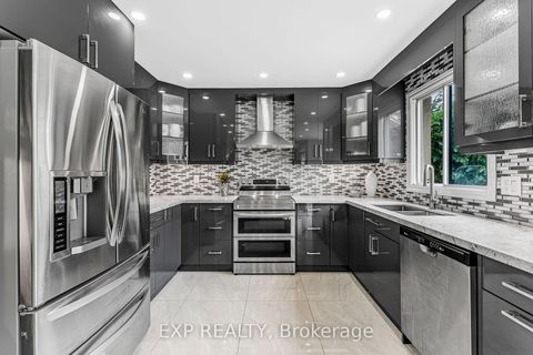 Photo 17 at 1221 Creekside Drive, WC Wedgewood Creek, Oakville