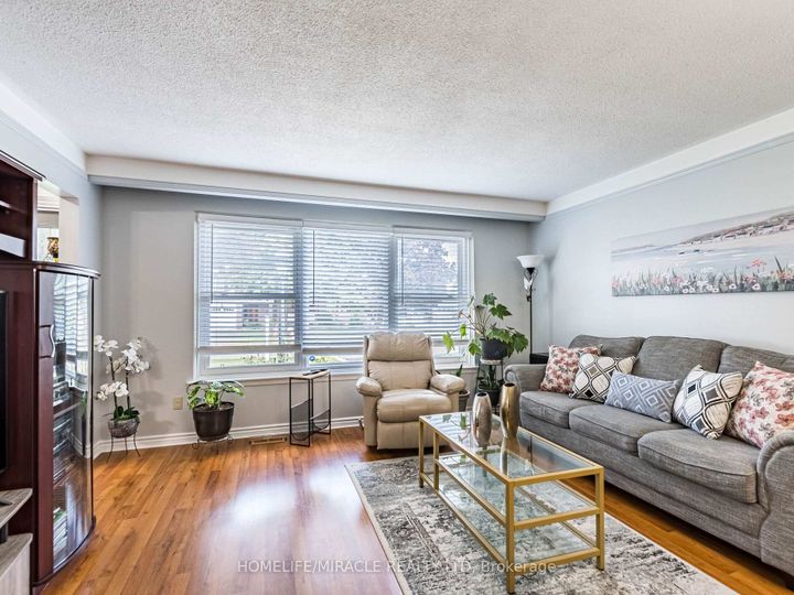 Photo 10 at 64 Geneva Crescent, Northgate, Brampton