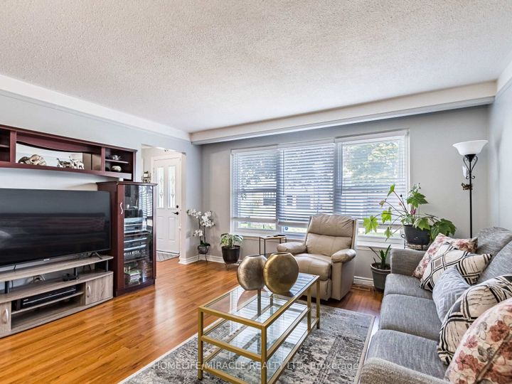 Photo 11 at 64 Geneva Crescent, Northgate, Brampton