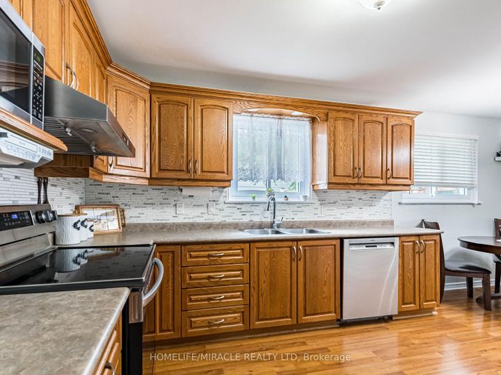 Photo 15 at 64 Geneva Crescent, Northgate, Brampton