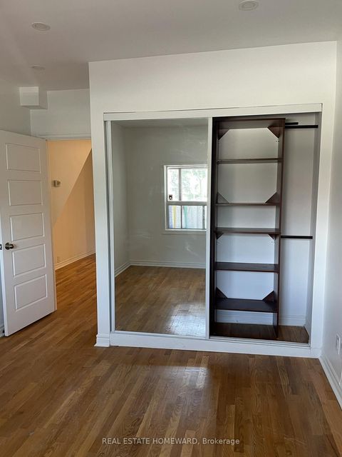 Photo 3 at 1191 Woodbine Avenue, Lumsden, Toronto