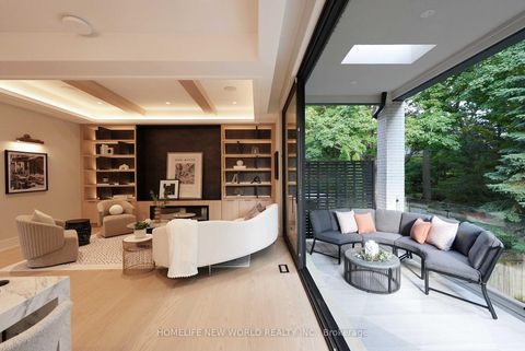 Photo 6 at 30 Orchard Crescent, Queensway, Toronto