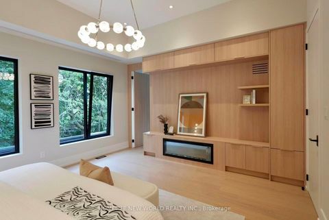 Photo 9 at 30 Orchard Crescent, Queensway, Toronto