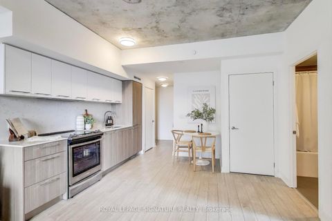 Photo 3 at 605 - 30 Baseball Place, South Riverdale, Toronto