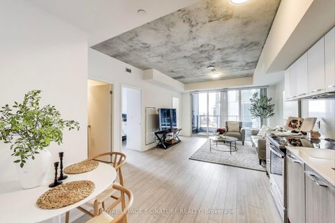 Photo 5 at 605 - 30 Baseball Place, South Riverdale, Toronto