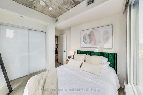 Photo 12 at 605 - 30 Baseball Place, South Riverdale, Toronto