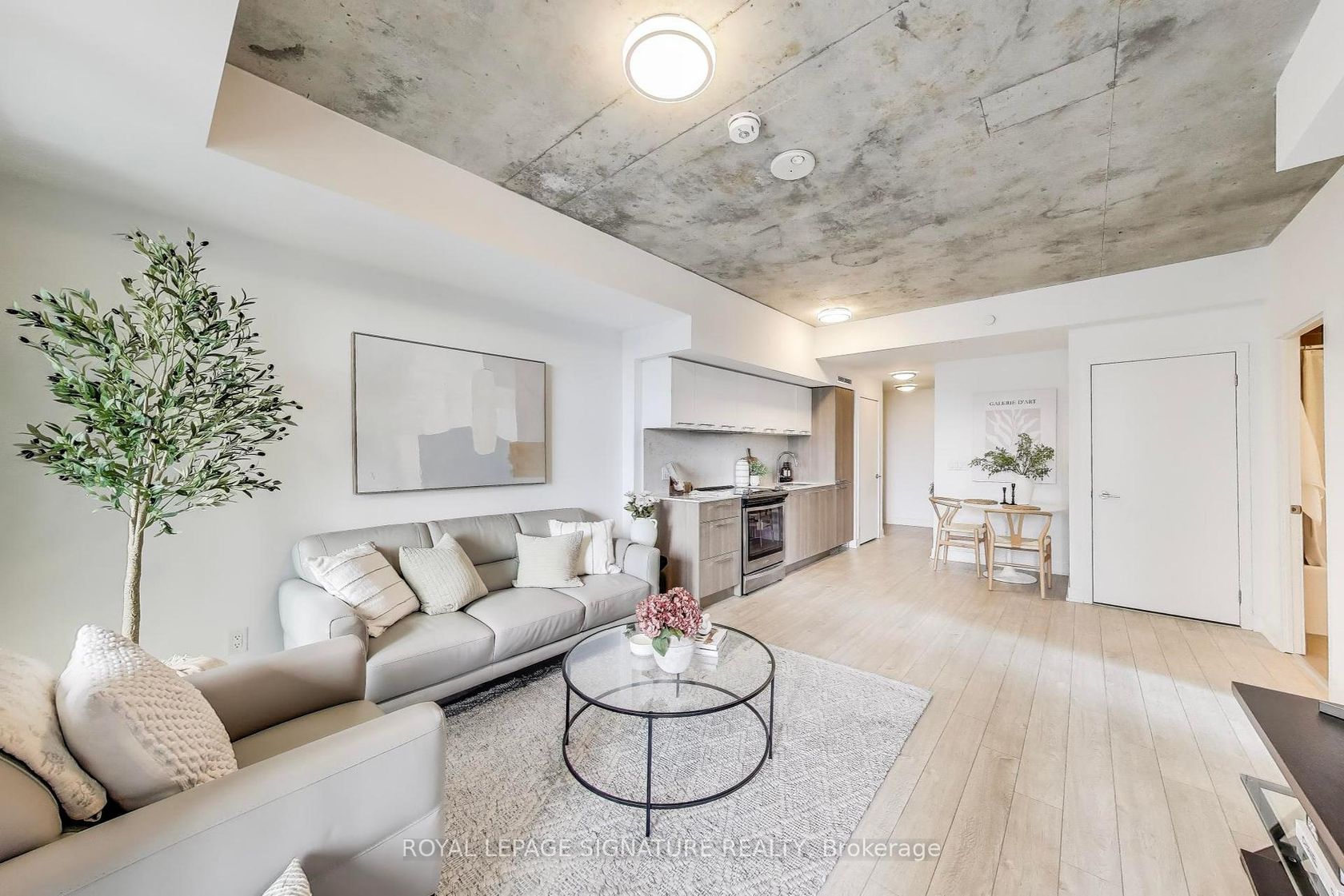 605 - 30 Baseball Place, South Riverdale, Toronto 