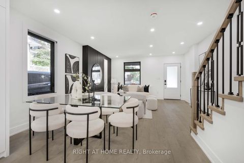 Photo 11 at 324 Lee Avenue, The Beaches, Toronto