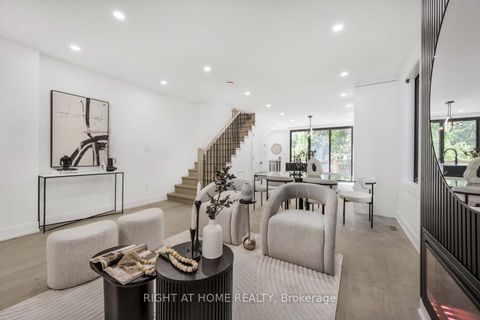 Photo 12 at 324 Lee Avenue, The Beaches, Toronto