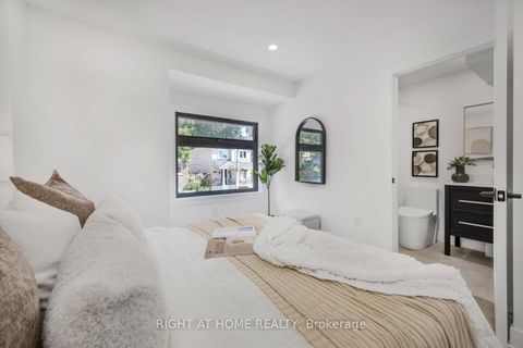 Photo 30 at 324 Lee Avenue, The Beaches, Toronto