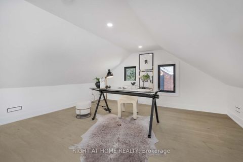 Photo 36 at 324 Lee Avenue, The Beaches, Toronto