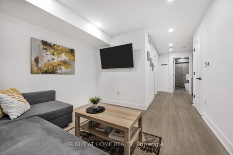 Photo 39 at 324 Lee Avenue, The Beaches, Toronto