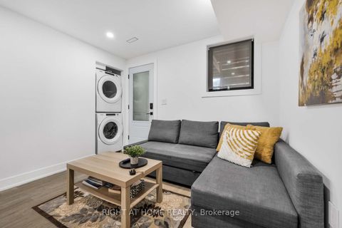 Photo 40 at 324 Lee Avenue, The Beaches, Toronto