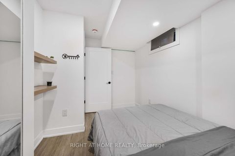 Photo 44 at 324 Lee Avenue, The Beaches, Toronto