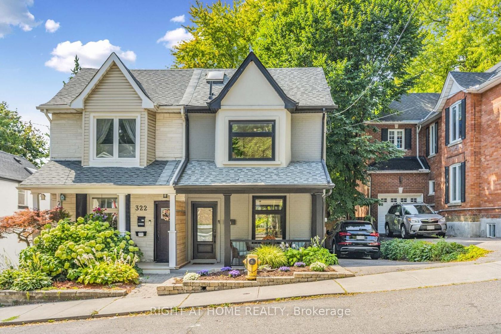 324 Lee Avenue, The Beaches, Toronto 