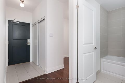 Photo 3 at 1502 - 530 St. Clair Avenue W, Cedarvale, Toronto