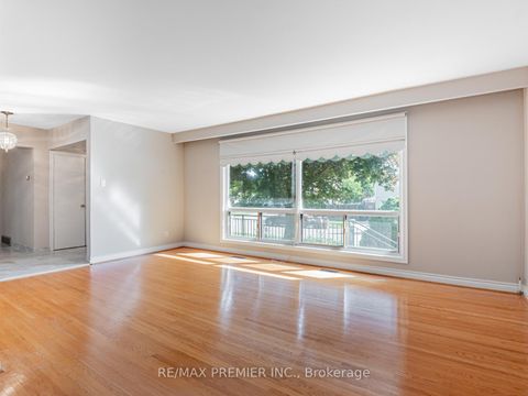 Photo 6 at 150 Codsell Avenue, Bathurst Manor, Toronto