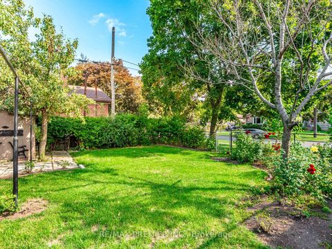Photo 33 at 150 Codsell Avenue, Bathurst Manor, Toronto