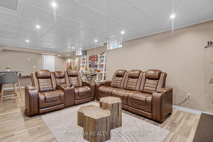 Photo 17 at 41 Bellagio Avenue, Stoney Creek Mountain, Hamilton
