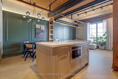 Photo 10 at 501 - 781 King Street W, Niagara, Toronto