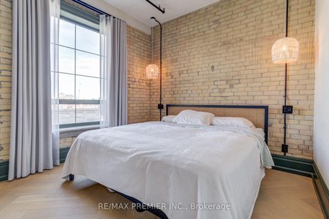 Photo 14 at 501 - 781 King Street W, Niagara, Toronto