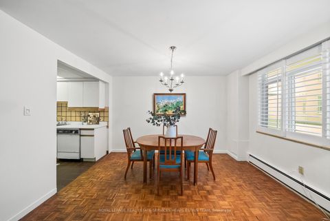 Photo 4 at 204 - 581 Avenue Road, St. Clair, Toronto