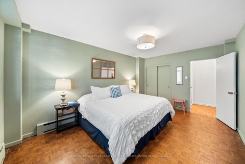 Photo 10 at 204 - 581 Avenue Road, St. Clair, Toronto