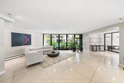 Photo 16 at 204 - 581 Avenue Road, St. Clair, Toronto