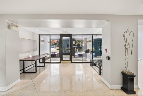 Photo 17 at 204 - 581 Avenue Road, St. Clair, Toronto