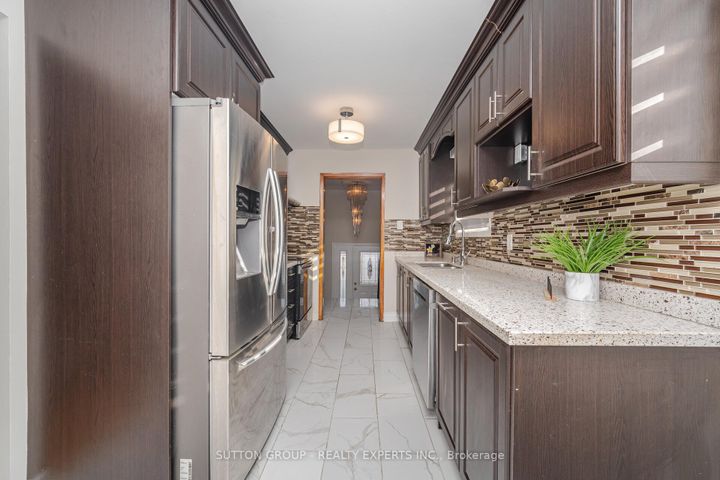 Photo 13 at 3783 Keenan Crescent, Malton, Mississauga