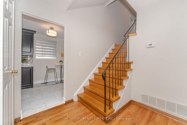 Photo 15 at 3783 Keenan Crescent, Malton, Mississauga