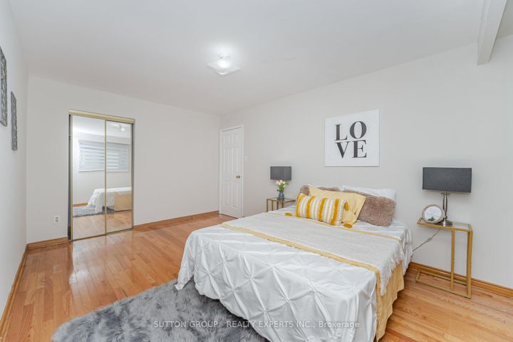 Photo 18 at 3783 Keenan Crescent, Malton, Mississauga