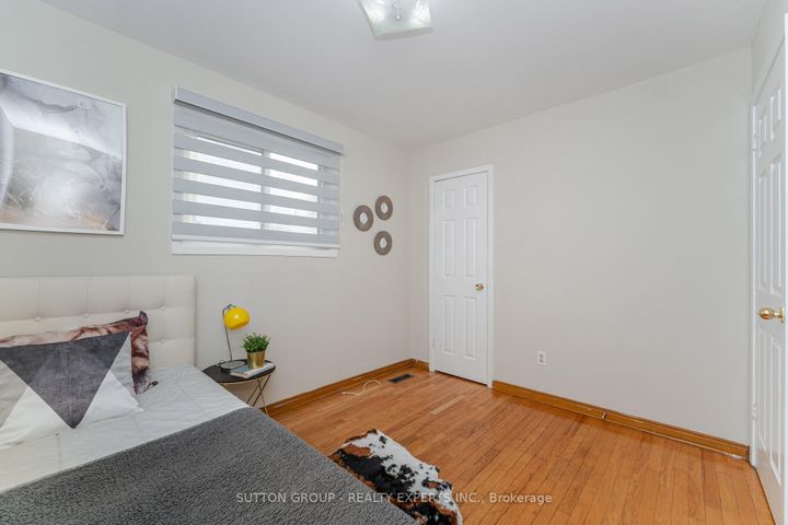 Photo 21 at 3783 Keenan Crescent, Malton, Mississauga