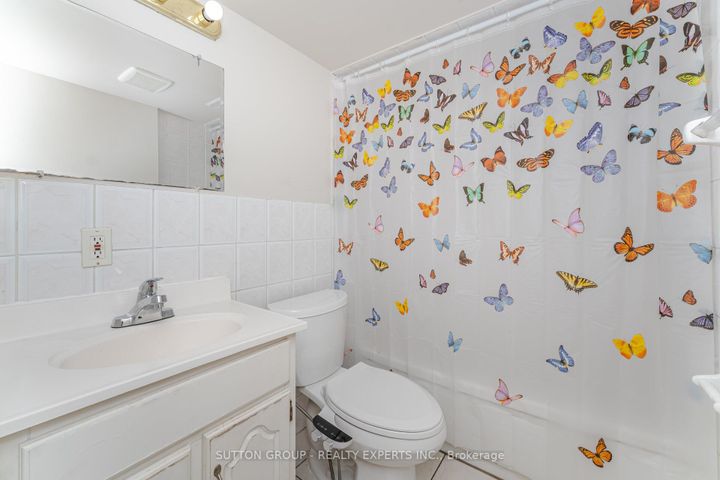 Photo 42 at 3783 Keenan Crescent, Malton, Mississauga