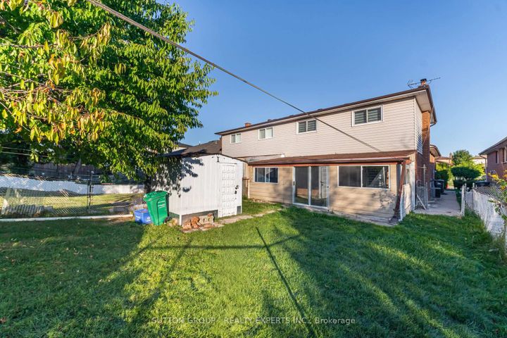 Photo 46 at 3783 Keenan Crescent, Malton, Mississauga