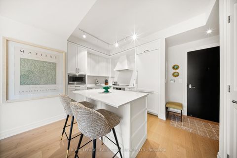 Photo 6 at 602 - 30 Old Mill Road, Kingsway South, Toronto