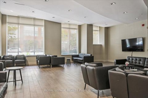 Photo 34 at 414 - 216 Oak Park Boulevard, RO River Oaks, Oakville