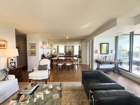 Photo 2 at 705 - 47 St Clair Avenue W, St. Clair, Toronto