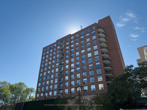Photo 46 at 705 - 47 St Clair Avenue W, St. Clair, Toronto