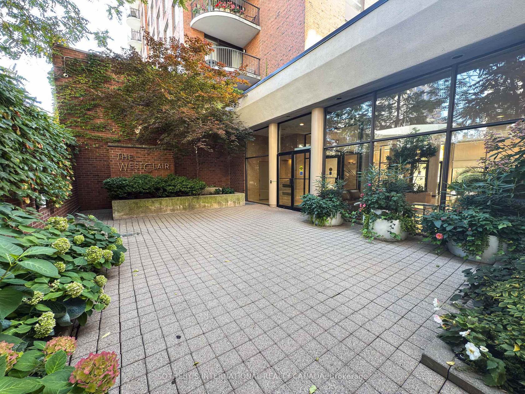 705 - 47 St Clair Avenue W, St. Clair, Toronto 