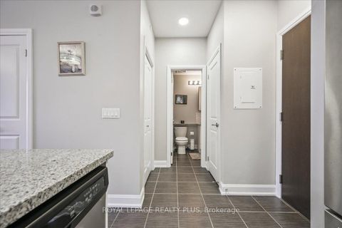 Photo 15 at 414 - 216 Oak Park Boulevard, RO River Oaks, Oakville