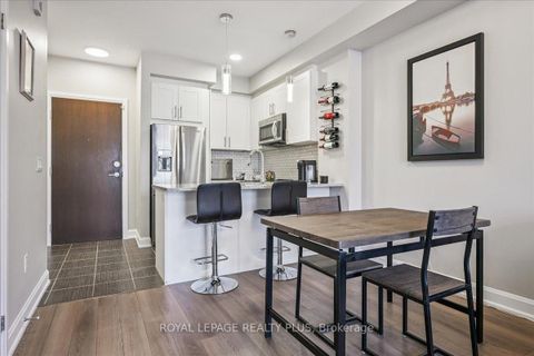 Photo 18 at 414 - 216 Oak Park Boulevard, RO River Oaks, Oakville