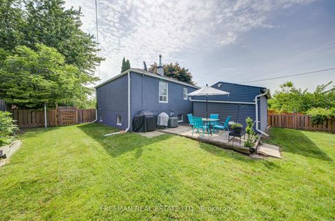 Photo 33 at 6 Lloyd George Avenue, Alderwood, Toronto