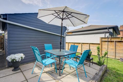 Photo 35 at 6 Lloyd George Avenue, Alderwood, Toronto