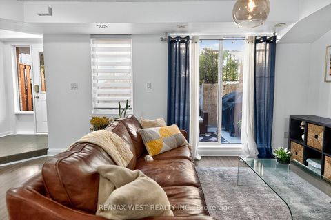 Photo 20 at 117 - 14 Foundry Avenue, Junction, Toronto