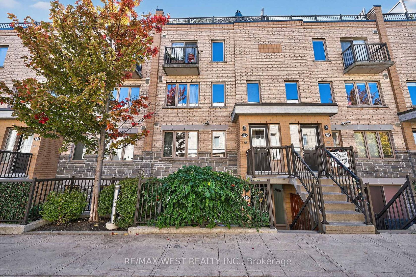 117 - 14 Foundry Avenue, Junction, Toronto 